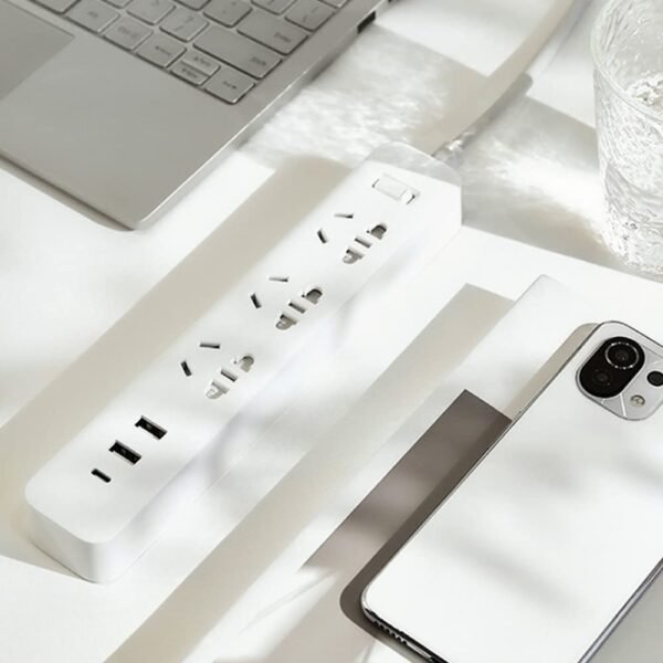 Xiaomi Power Strip 3Xusb (2A1C) Surge Protector 20W Usb-C Fast Charging Power Board Usb Socket Extension Cord Overload Protection